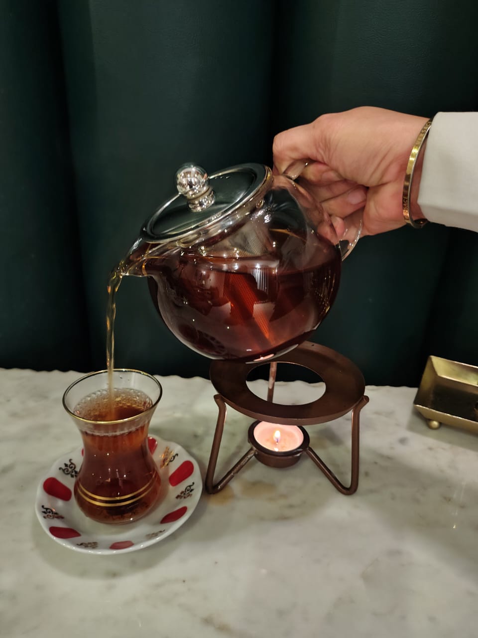 Black tea 