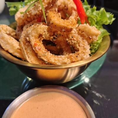 Crispy calamari