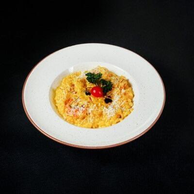 Risotto with Safron ( Choose Chicken/ Shrimp)