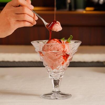 Strawberry ice cream