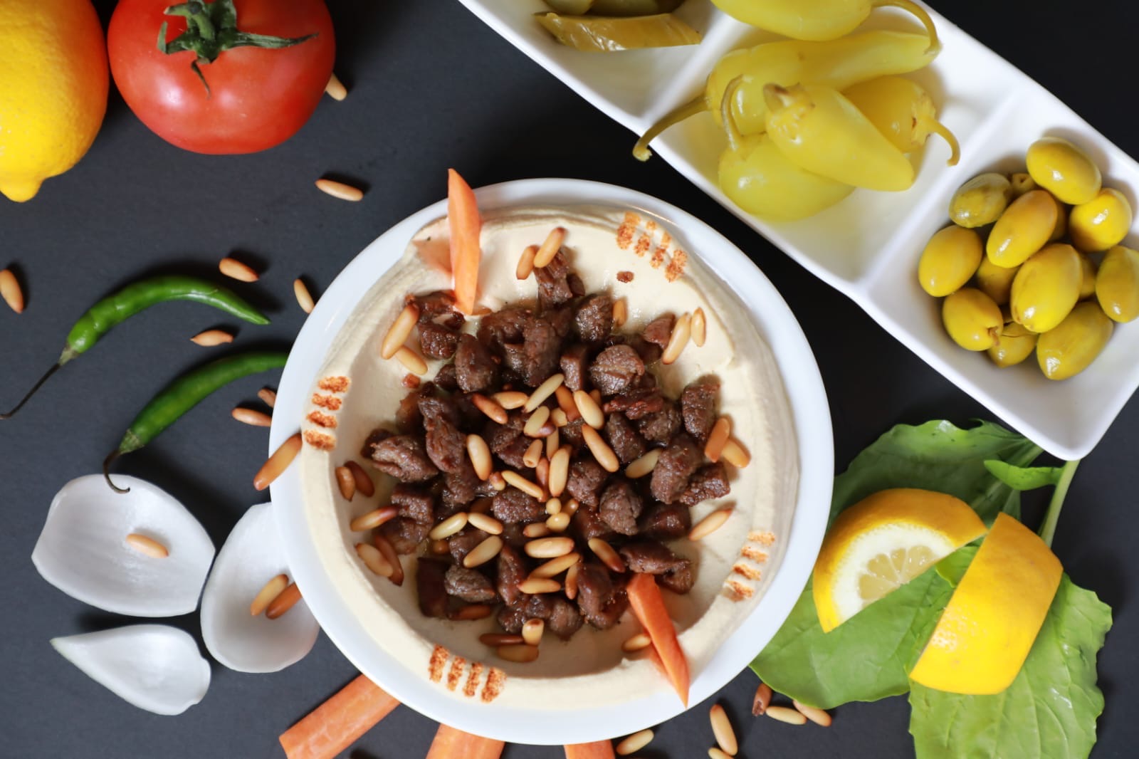 houmous With Meat &Pine Nutts