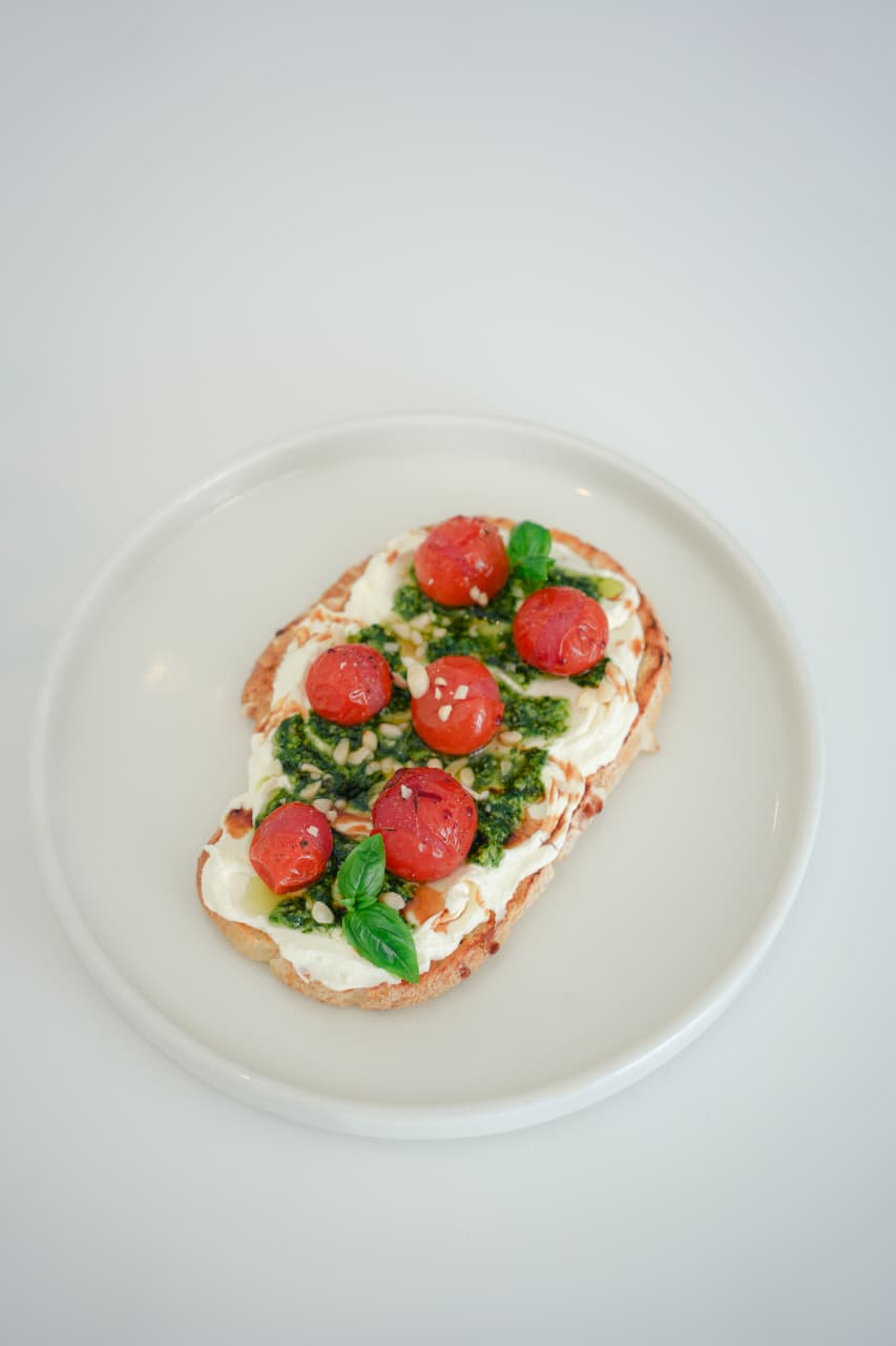 Pesto Toast