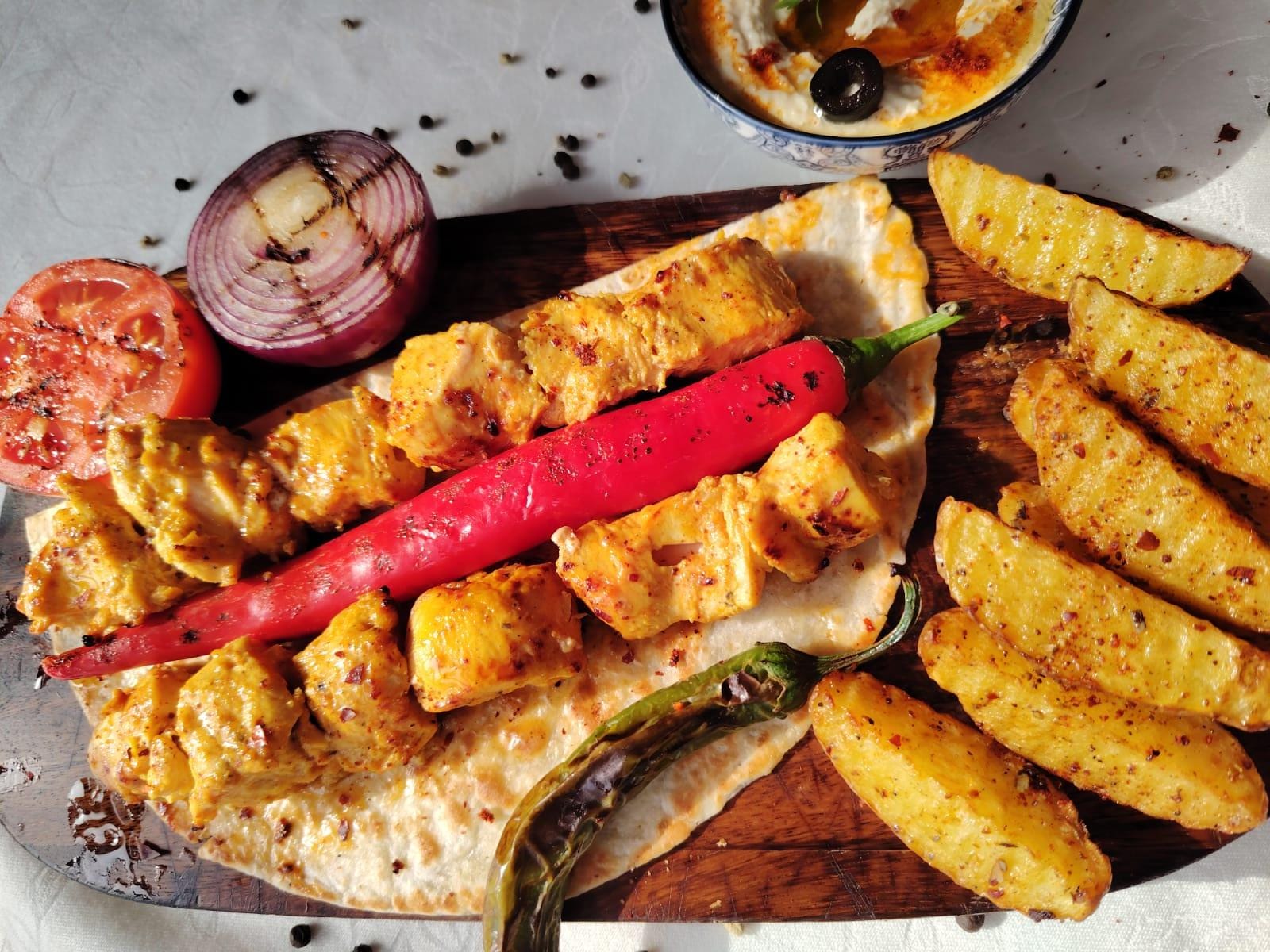 Saffron Shish Tavuk